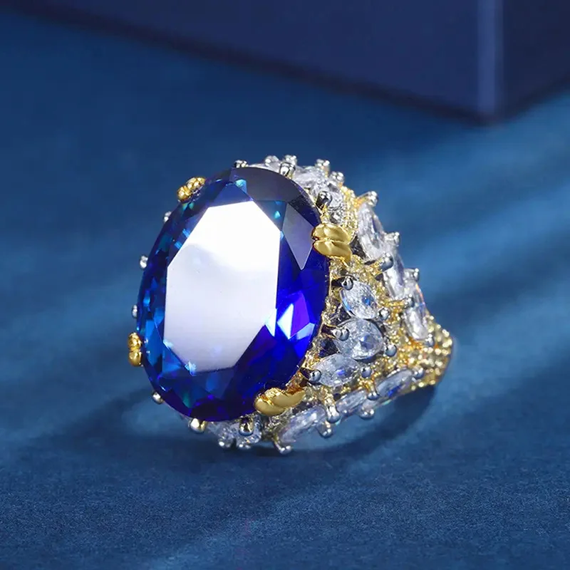 Women'S Fashion Magazines - Cincin Istana Gaya Old Money Dua